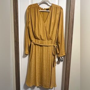 Ann Taylor yellow silk like dress. Leopard print. Long sleeve.